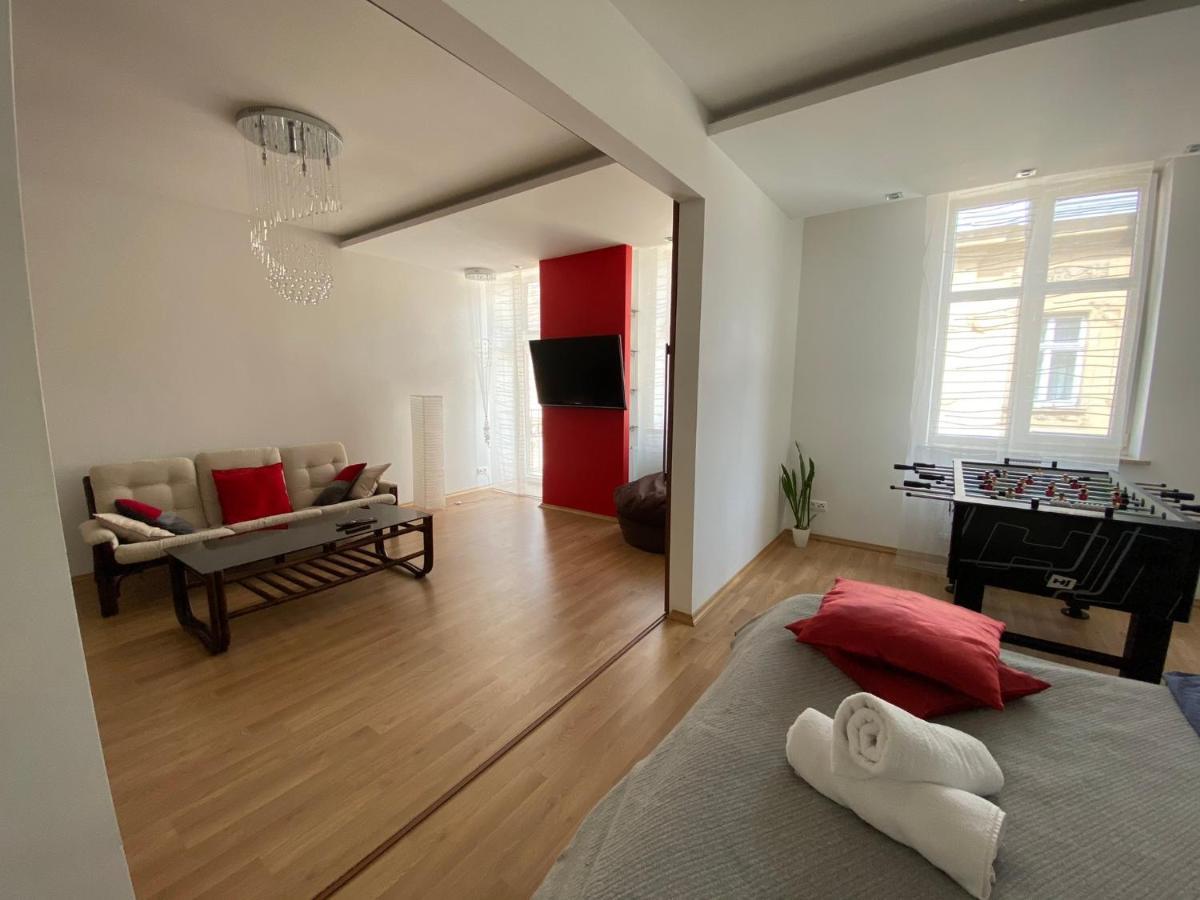 Sova Apartment Lviv Сenter Сity Exterior foto